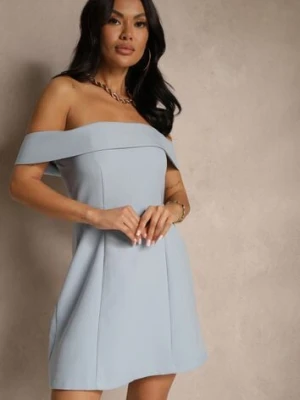Zdjęcie produktu Jasnoniebieska Koktajlowa Sukienka Bandeau z Zakładką Przy Dekolcie Milzemis Niebieski