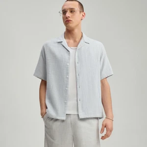 Jasnoniebieska koszula z krótkim rękawem ze strukturalnej tkaniny House