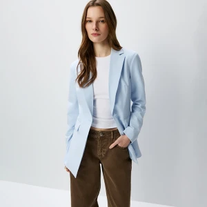 Jasnoniebieska marynarka taliowana jednorzędowa House