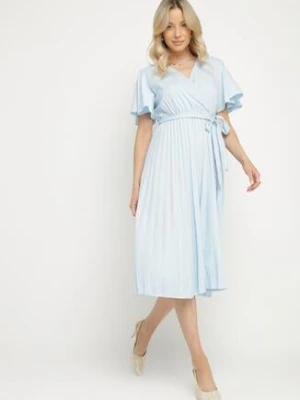 Jasnoniebieska Sukienka Plisowana z Dekoltem w V z Paskiem w Talii Zolseki defox