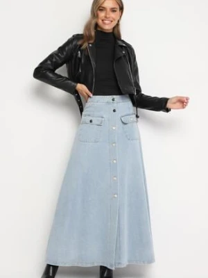 Jasnoniebieska Trapezowa Spódnica Maxi Bawełniana Jeansowa z Guzikami i Kieszeniami z Klapami Zrissa elsa.m by may