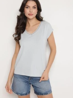 Jasnoniebieski Bawełniany T-shirt z Koronką przy Dekolcie Ralettia moraj
