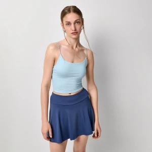 Jasnoniebieski crop top na ramiączkach ze wszytymi miseczkami House