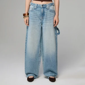 Jasnoniebieskie jeansy balloon fit carpenter House