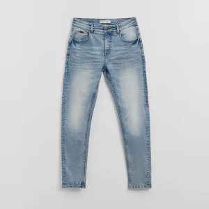 Jasnoniebieskie jeansy slim fit House