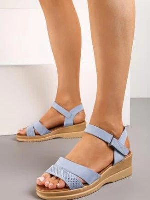 Jasnoniebieskie Sandały na Koturnie z Paskami z Ekozamszu Zapiane na Rzep Zamiesta