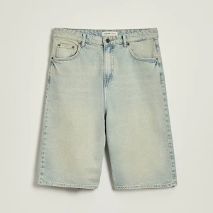 Jasnoniebieskie szorty jeansowe baggy fit z efektem stone wash House