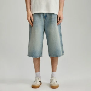 Jasnoniebieskie szorty jeansowe super baggy z gwiazdkami na kieszeniach House