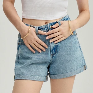 Zdjęcie produktu Jasnoniebieskie szorty jeansowe z wysokim stanem House