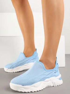 Jasnoniebieskie Wsuwane Buty Sportowe Sneakersy z Siateczki z Tłoczeniami Nusellia ballada