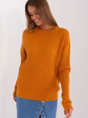 Jasnopomarańczowy sweter damski klasyczny z okrągłym dekoltem