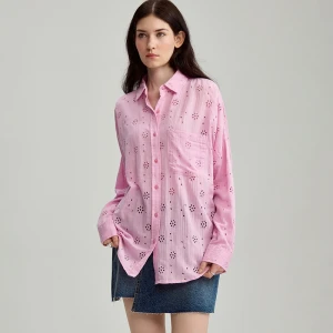 Jasnoróżowa koszula z długim rękawem i haftem angielskim House