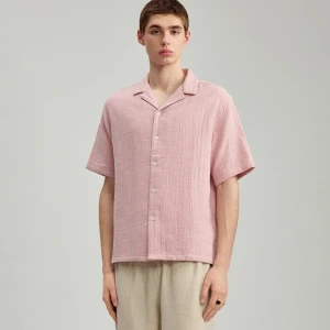 Jasnoróżowa koszula z krótkim rękawem ze strukturalnej tkaniny House