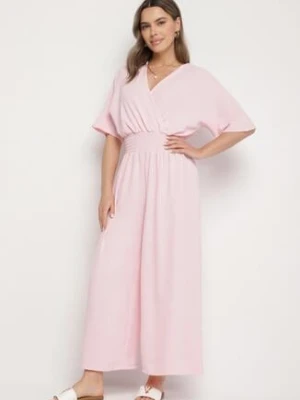 Jasnoróżowy Kopertowy Kombinezon z Gumką w Talii i Szerokimi Nogawkami Vimashea lovery