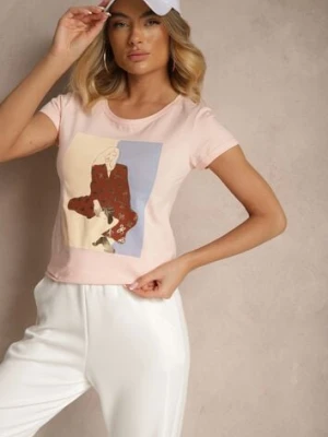Jasnoróżowy T-shirt z Bawełny Zdobiony Nadrukiem Aizana
