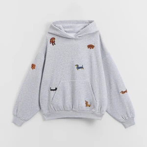 Jasnoszara bluza z haftem piesków House