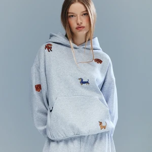 Jasnoszara bluza z haftem piesków House