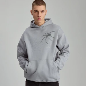 Jasnoszara bluza z kapturem i motywem pająka z dżetów House