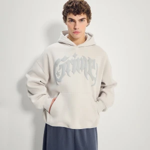 Jasnoszara bluza z kapturem i nadrukiem Crime House