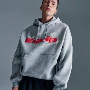 Jasnoszara bluza z kapturem i nadrukiem Eqip House