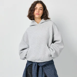 Jasnoszara bluza z kapturem z piankowej dzianiny House