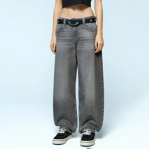 Jasnoszare jeansy baggy barrel fit House