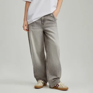 Jasnoszare jeansy baggy fit ze skośnymi kieszeniami House