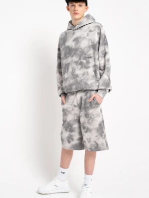 Jasnoszare krótkie spodenki dresowe REGULAR z nadrukiem na całości Reporter