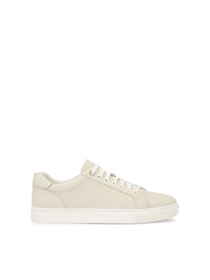 Jasnoszare sneakersy z groszkowej skóry Kazar