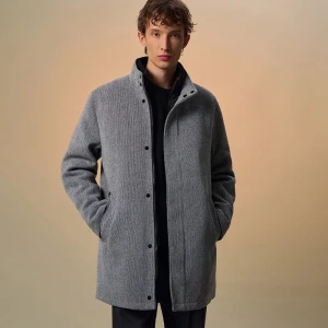 Jasnoszary płaszcz ze stójką i odpinaną podpinką House