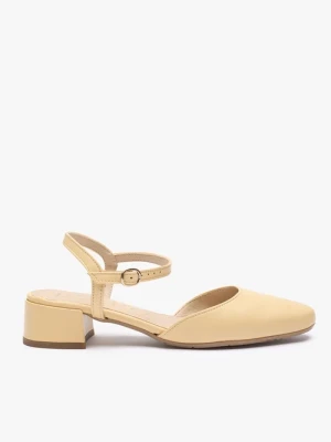 Jasnożółte czółenka slingback na niskim słupku Ryłko