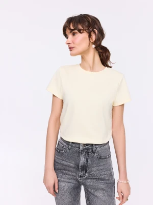 Jasnożółty krótki T-shirt z okrągłym dekoltem TARANKO
