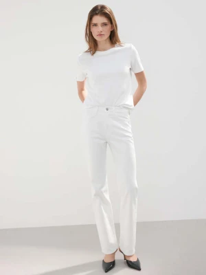 Jeans Matilda z wysokim stanem o prostym kroju biały - Kobieta - - MANGO