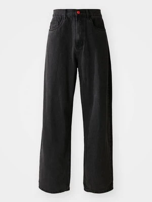 Jeansy baggy BeWider