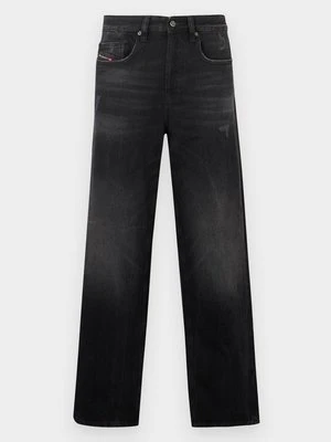 Jeansy baggy Diesel
