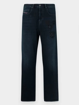 Jeansy baggy Diesel