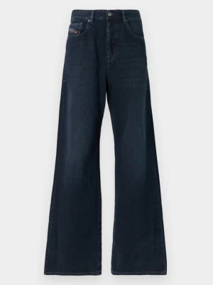 Jeansy baggy Diesel