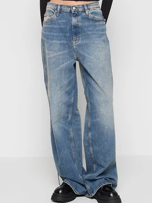 Jeansy baggy Tommy Jeans