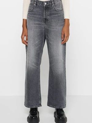 Jeansy baggy Won Hundred