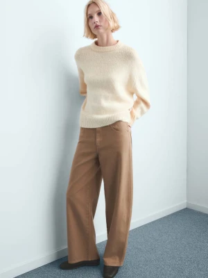 Jeansy balloon z niskim stanem piaskowy - Kobieta - - MANGO