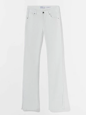 Jeansy Bootcut Bershka