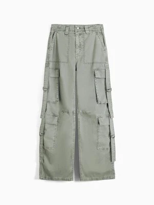 Jeansy Bootcut Bershka