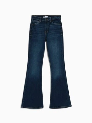 Jeansy Bootcut Bershka
