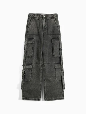 Jeansy Bootcut Bershka