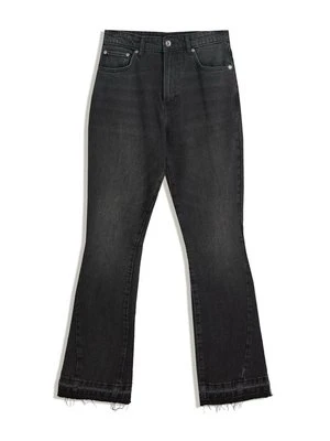 Jeansy Bootcut Bershka