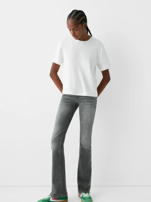 Jeansy Bootcut Bershka ciemnoszary melanż