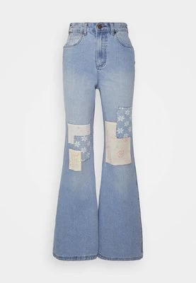 Jeansy Bootcut Billabong