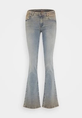 Jeansy Bootcut Diesel