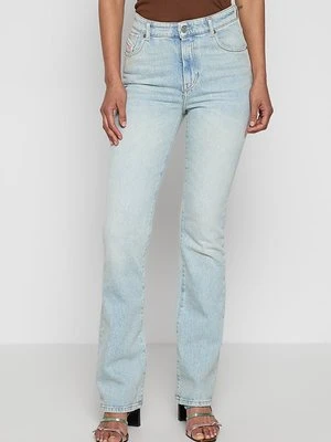 Jeansy Bootcut Diesel jasnoniebieski