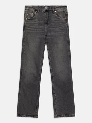 Jeansy Bootcut Gina Tricot Young